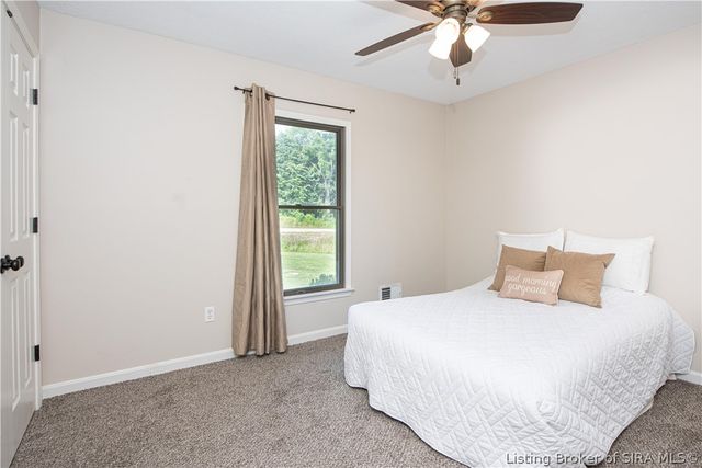 3962 N Luther Road, Floyds Knobs, IN 47119