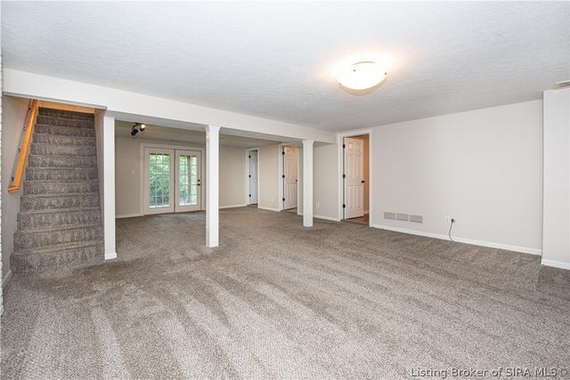3962 N Luther Road, Floyds Knobs, IN 47119
