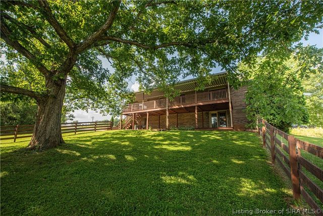 3962 N Luther Road, Floyds Knobs, IN 47119