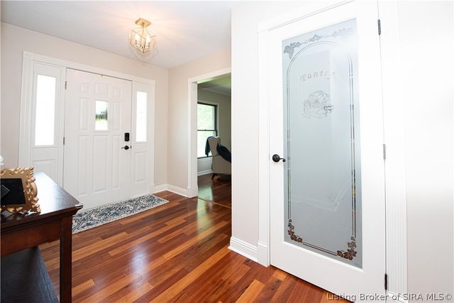 3962 N Luther Road, Floyds Knobs, IN 47119