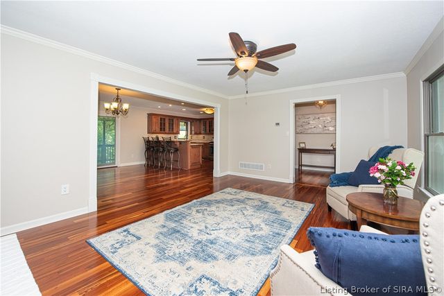 3962 N Luther Road, Floyds Knobs, IN 47119