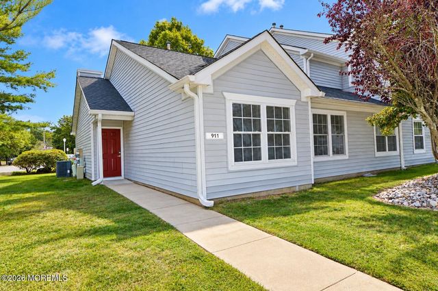 911 Waters Edge Drive 911, Toms River, NJ 08753