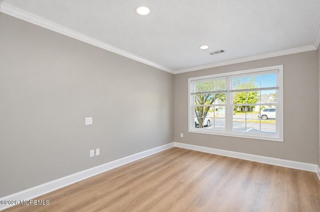 911 Waters Edge Drive 911, Toms River, NJ 08753