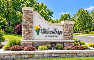 911 Waters Edge Drive 911, Toms River, NJ 08753