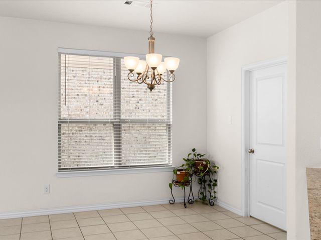 209 Emerald Creek Drive, Fort Worth, TX 76131