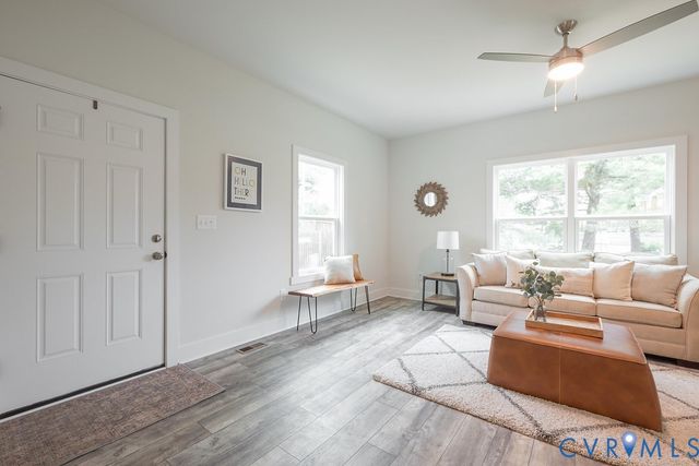 9808 Union Jack Pl, Ridge Branch, VA 23233