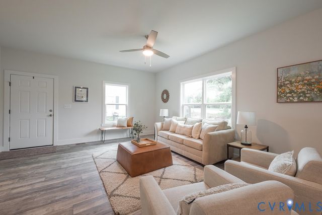 9808 Union Jack Pl, Ridge Branch, VA 23233