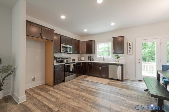9808 Union Jack Pl, Ridge Branch, VA 23233