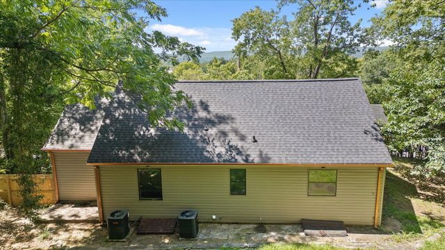 2500 Campbell Street, Chattanooga, TN 37406