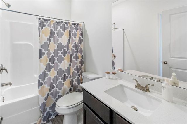 5437 Maple Grove Lane, Flowery Branch, GA 30542