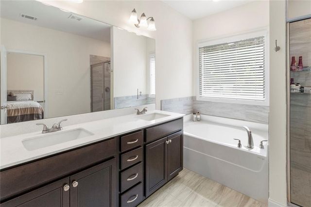 5437 Maple Grove Lane, Flowery Branch, GA 30542