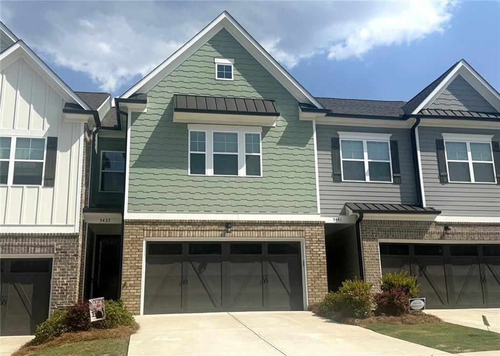 5437 Maple Grove Lane, Flowery Branch, GA 30542