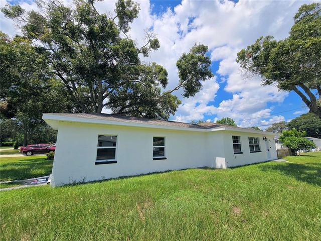 100 N DUNCAN AVENUE, Clearwater, FL 33755