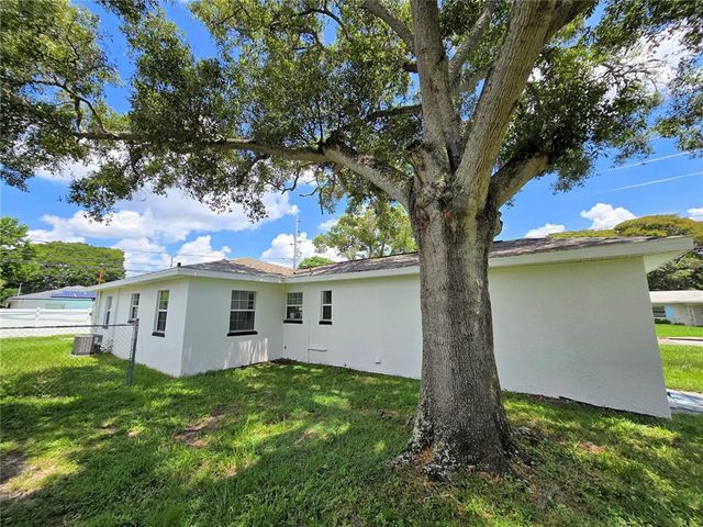 100 N DUNCAN AVENUE, Clearwater, FL 33755