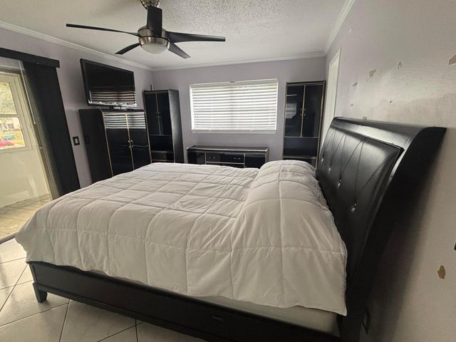 81 Windsor D, West Palm Beach, FL 33417