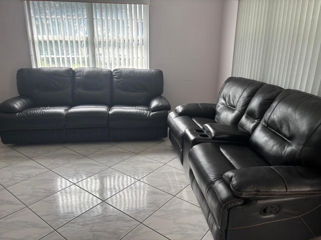 81 Windsor D, West Palm Beach, FL 33417