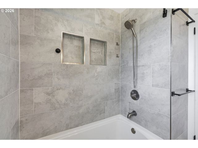 4301 Ne 60TH St, Vancouver, WA 98661