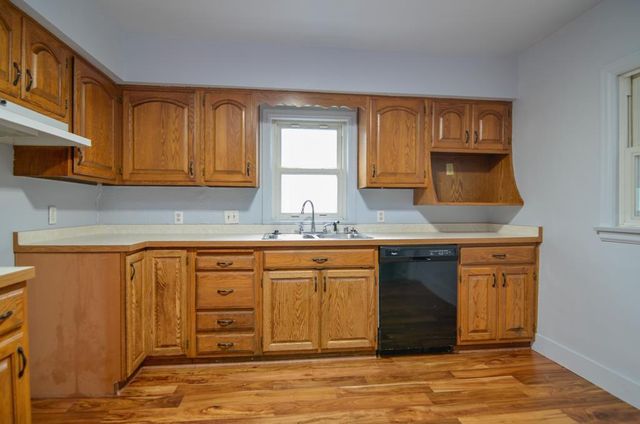 1076 MAYER STREET, Menasha, WI 54952