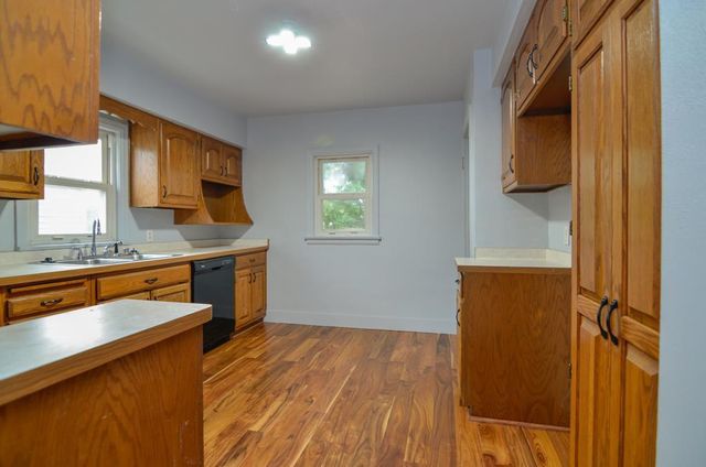 1076 MAYER STREET, Menasha, WI 54952