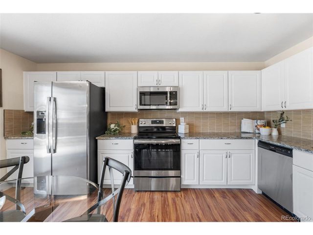 975 E 7th Ave, Broomfield, CO 80020