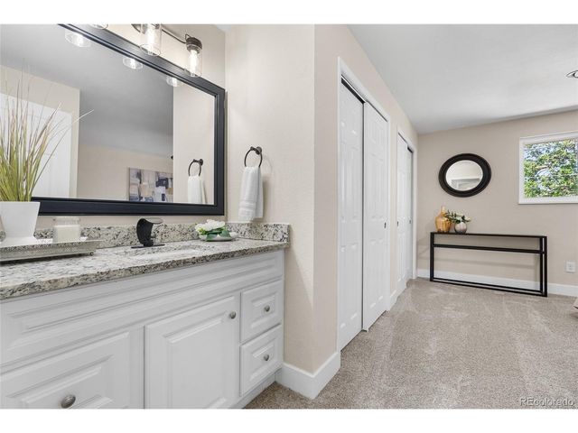 975 E 7th Ave, Broomfield, CO 80020