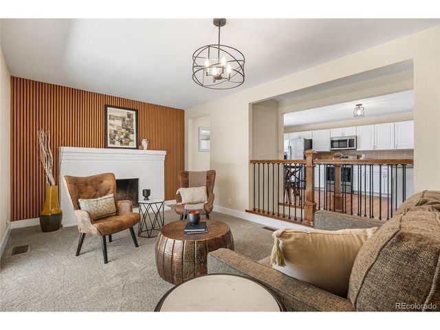 975 E 7th Ave, Broomfield, CO 80020