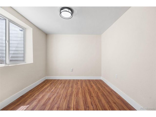 975 E 7th Ave, Broomfield, CO 80020