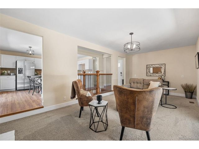 975 E 7th Ave, Broomfield, CO 80020