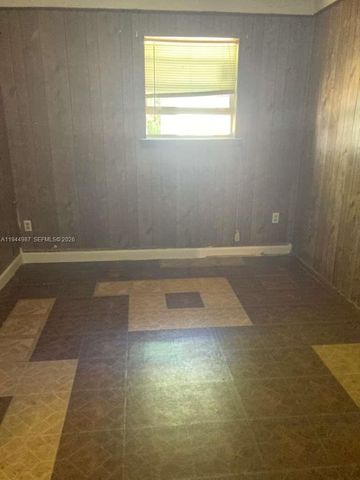 18815 NW 33rd Ct, Miami Gardens, FL 33056