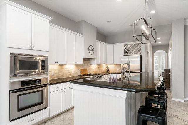 3007 Knight Lane, Baytown, TX 77521