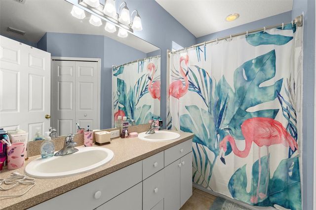 17320 BLOOMING FIELDS DRIVE, Land O Lakes, FL 34638