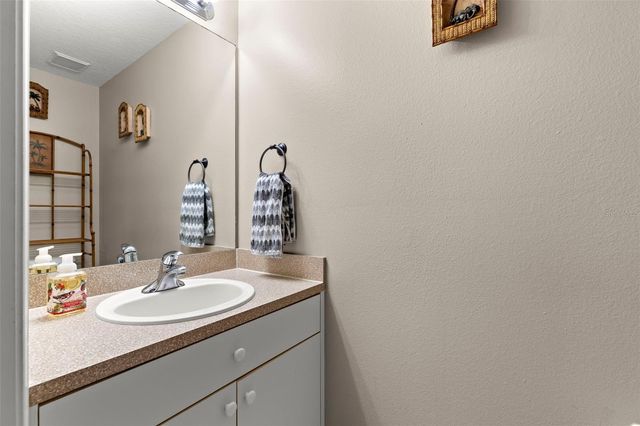 17320 BLOOMING FIELDS DRIVE, Land O Lakes, FL 34638