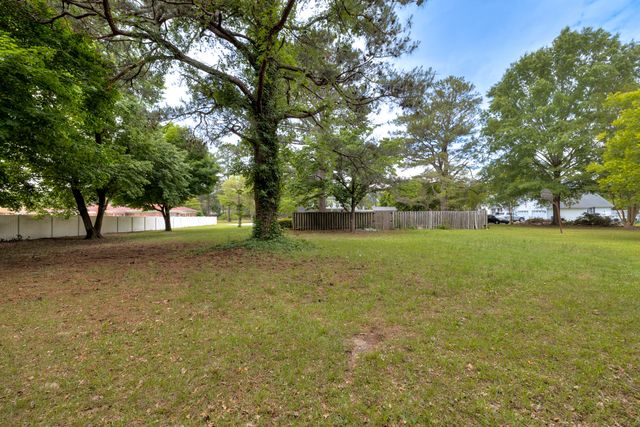 2001 Beckwood Road, Sumter, SC 29153