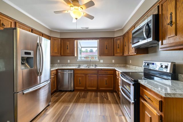 2001 Beckwood Road, Sumter, SC 29153