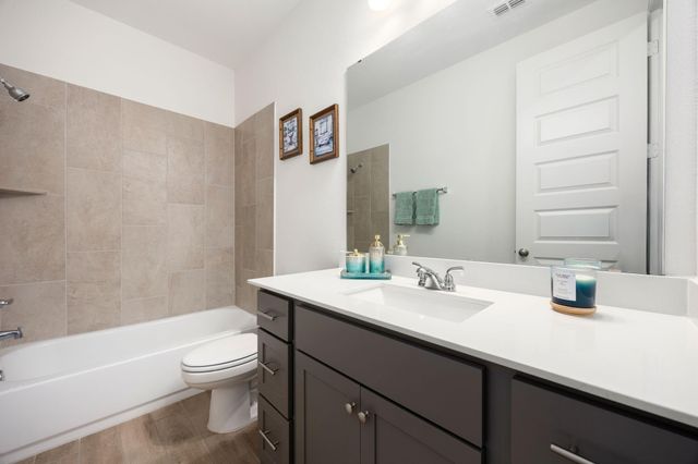 8835 Harbor Pines Drive, Cypress, TX 77433