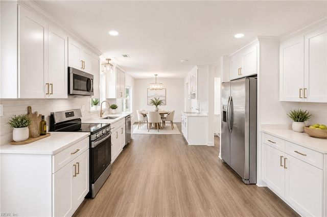 2300 Plantation DR, Virginia Beach, VA 23454
