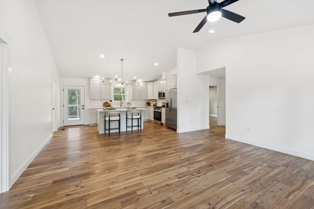 116 Boyd Ln, Hohenwald, TN 38462