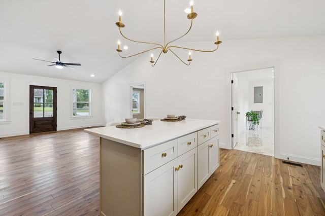 116 Boyd Ln, Hohenwald, TN 38462