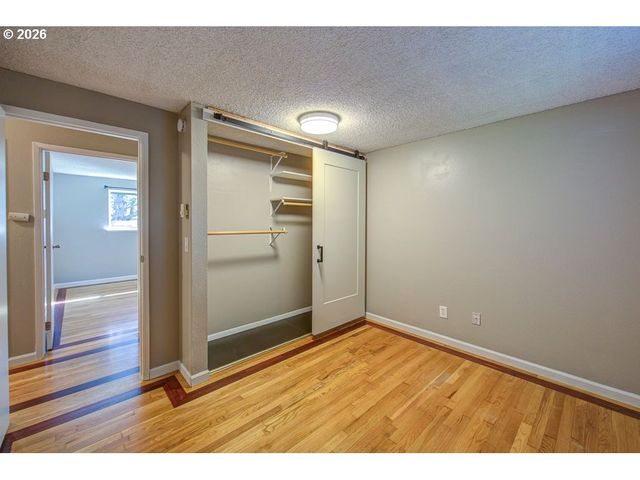 3326 Ne VIEW Ave, Gresham, OR 97030