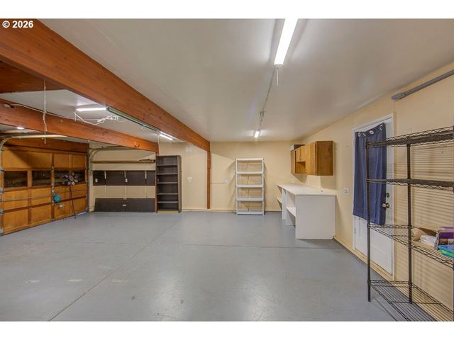 3326 Ne VIEW Ave, Gresham, OR 97030