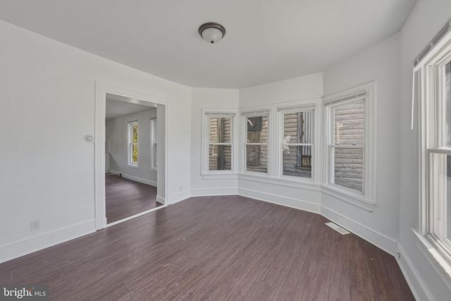 1752 MAIN ST, Port Norris, NJ 08349