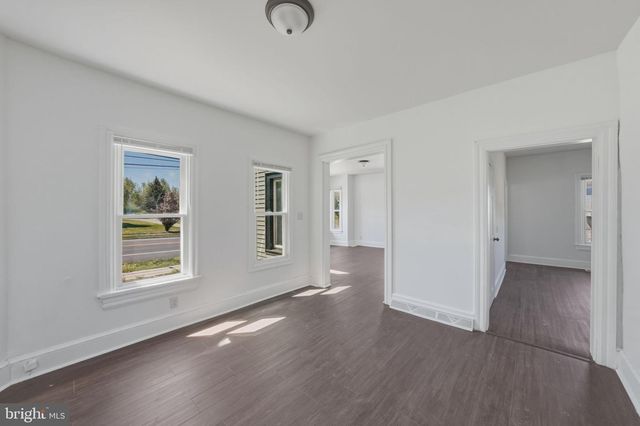 1752 MAIN ST, Port Norris, NJ 08349