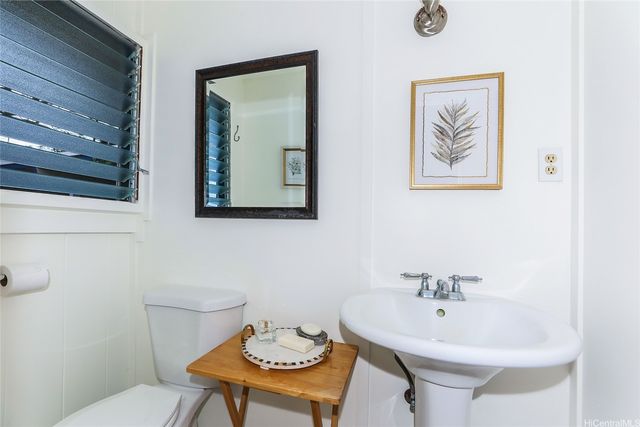 614 Ululani Street, Kailua, HI 96734