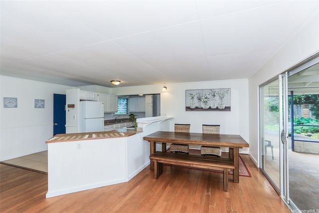 614 Ululani Street, Kailua, HI 96734