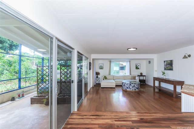 614 Ululani Street, Kailua, HI 96734