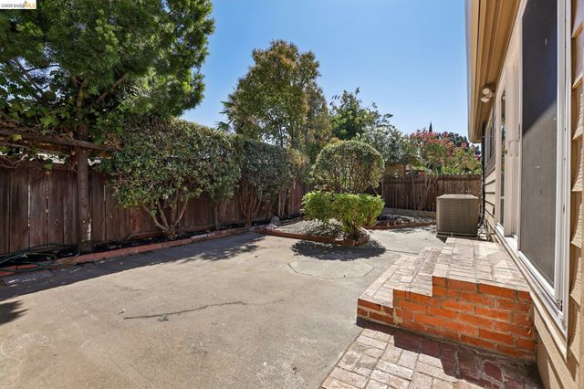 1911 Birch Ave, Antioch, CA 94509