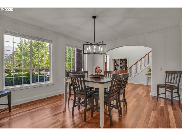 11761 Se CATINA Pl, Happy Valley, OR 97086
