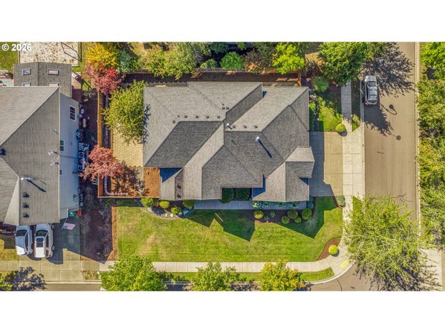 11761 Se CATINA Pl, Happy Valley, OR 97086