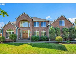 11761 Se CATINA Pl, Happy Valley, OR 97086