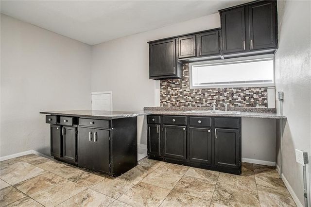 1912 Chelsea Avenue, Kansas City, MO 64127